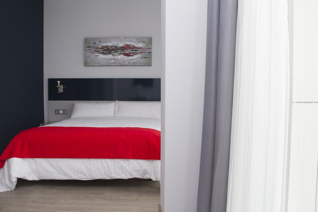 Hotel Santa Eulalia Puertollano Quarto foto
